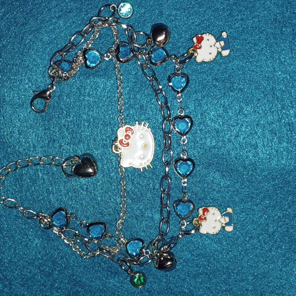 Sanrio Hello Kitty Heart to Heart Necklace